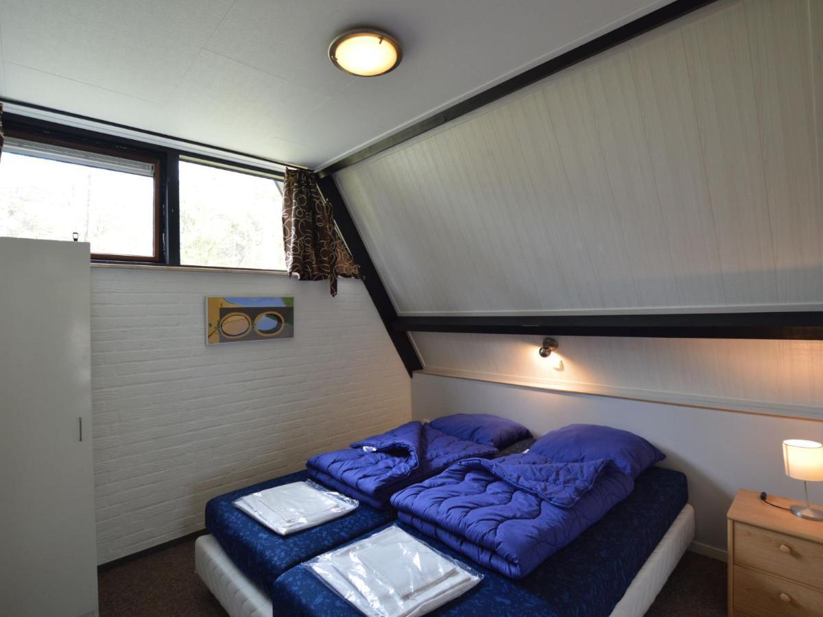 Holiday Home With Large Terrace Stramproy エクステリア 写真