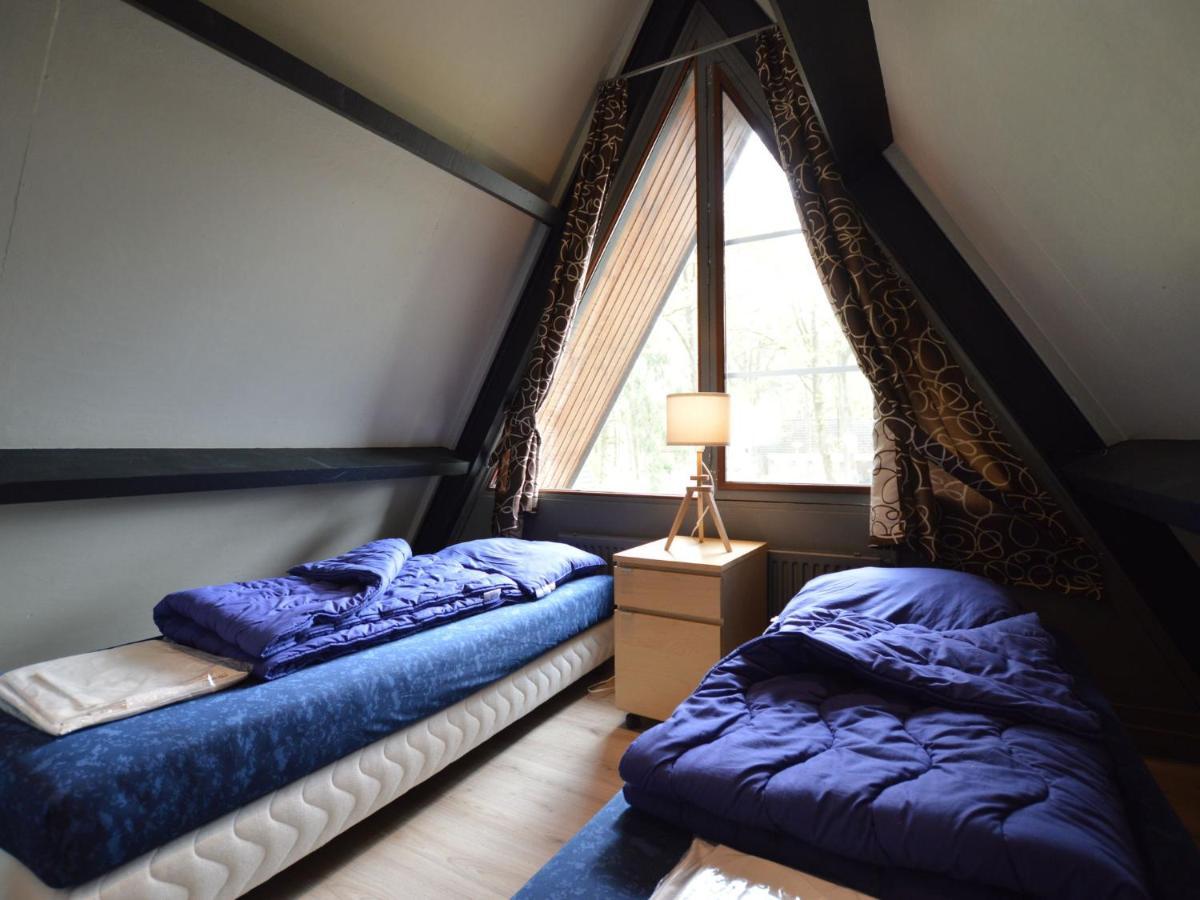 Holiday Home With Large Terrace Stramproy エクステリア 写真